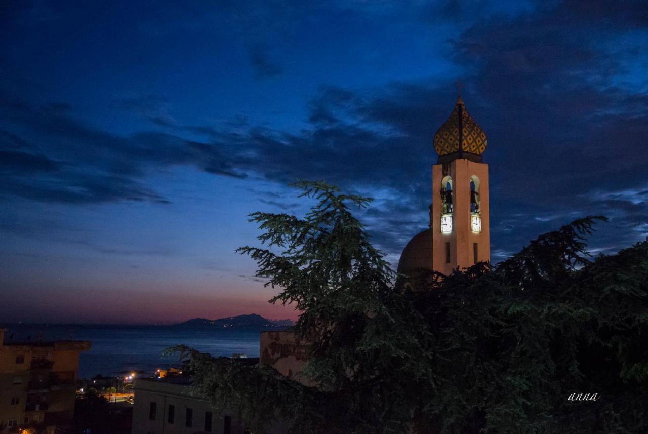 Albergo Santa Teresa Torre del Greco Eksteriør billede