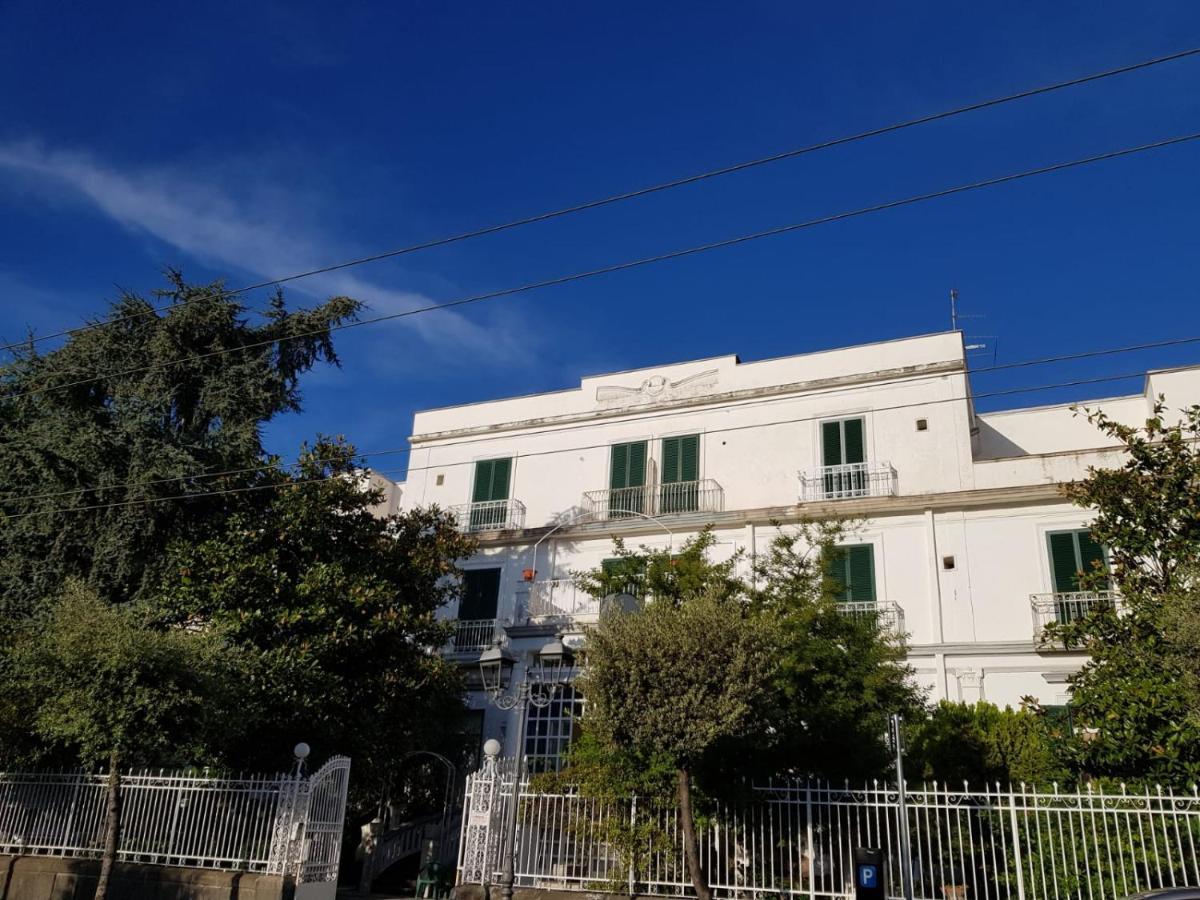 Albergo Santa Teresa Torre del Greco Eksteriør billede